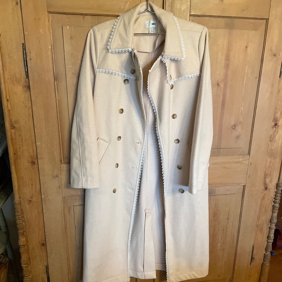 Eyelet lace trimmed long jacket - Picture 1 of 5